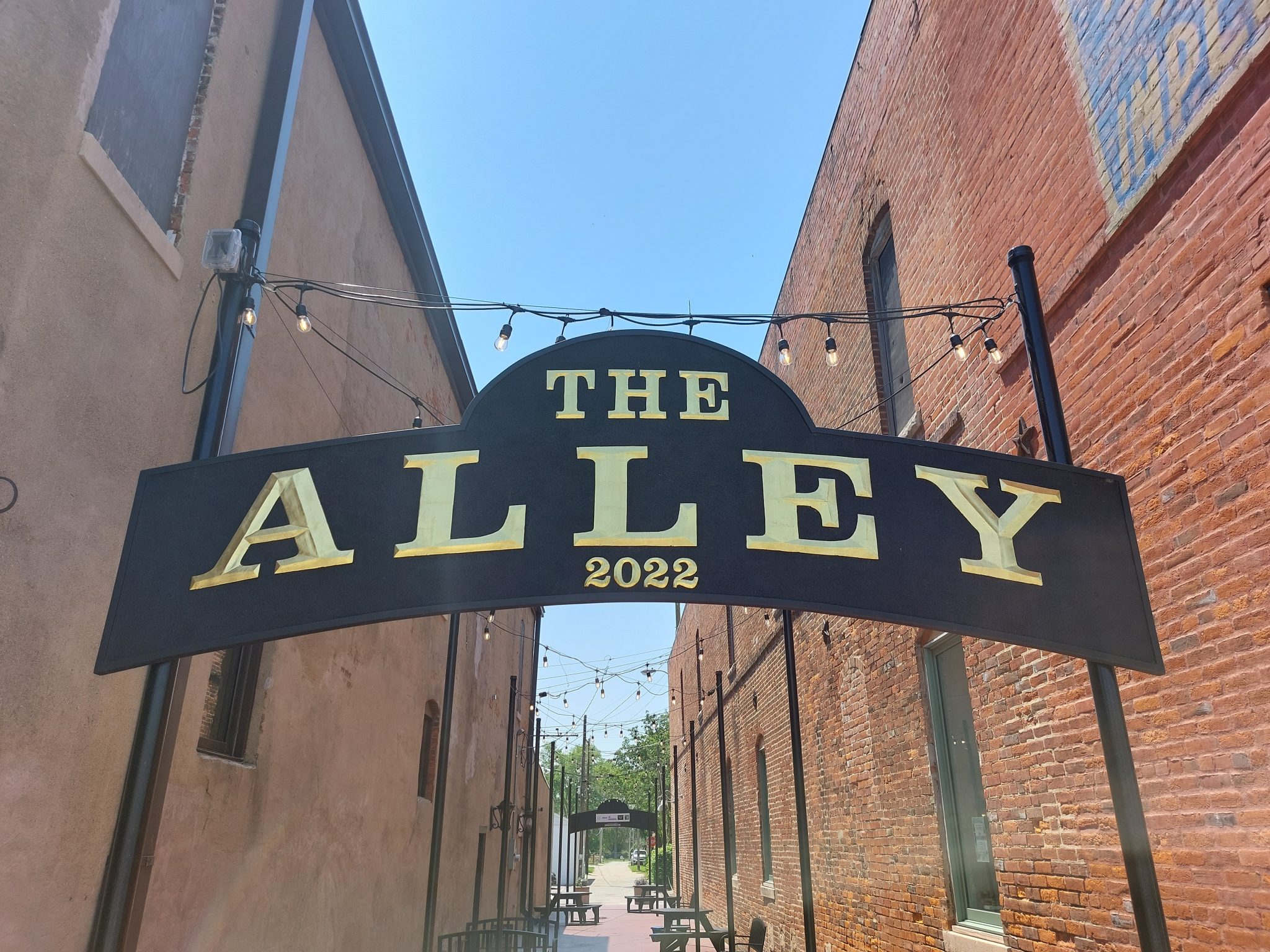 FORTVILLE ACTION INC. CREATES POCKET PARK FOR MAIN STREET Town of