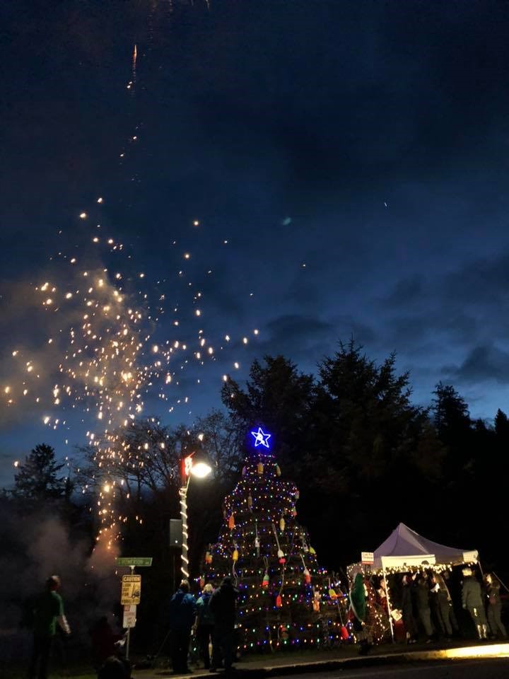 FW Crab Pot Tree City of Ilwaco, Pacific County, WA