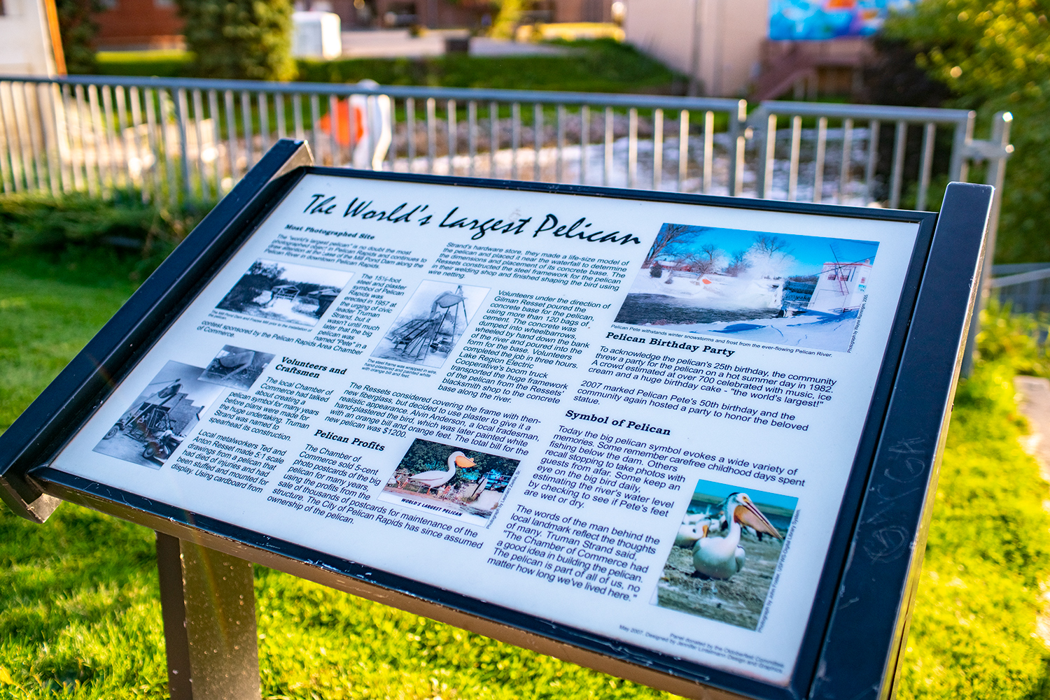 worlds largest pelican City of Pelican Rapids