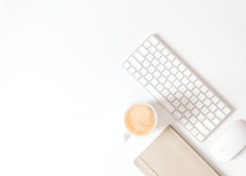 Apple Magic Mouse and Keyboard