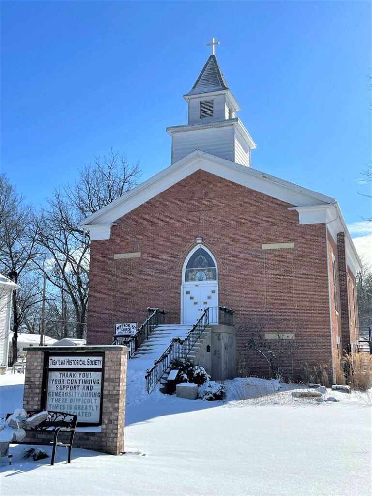 Links Village of Tiskilwa